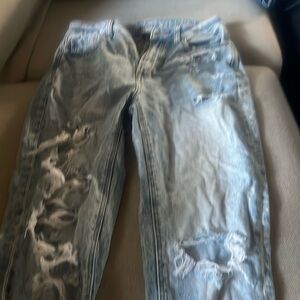American Eagle ripped mom jeans
